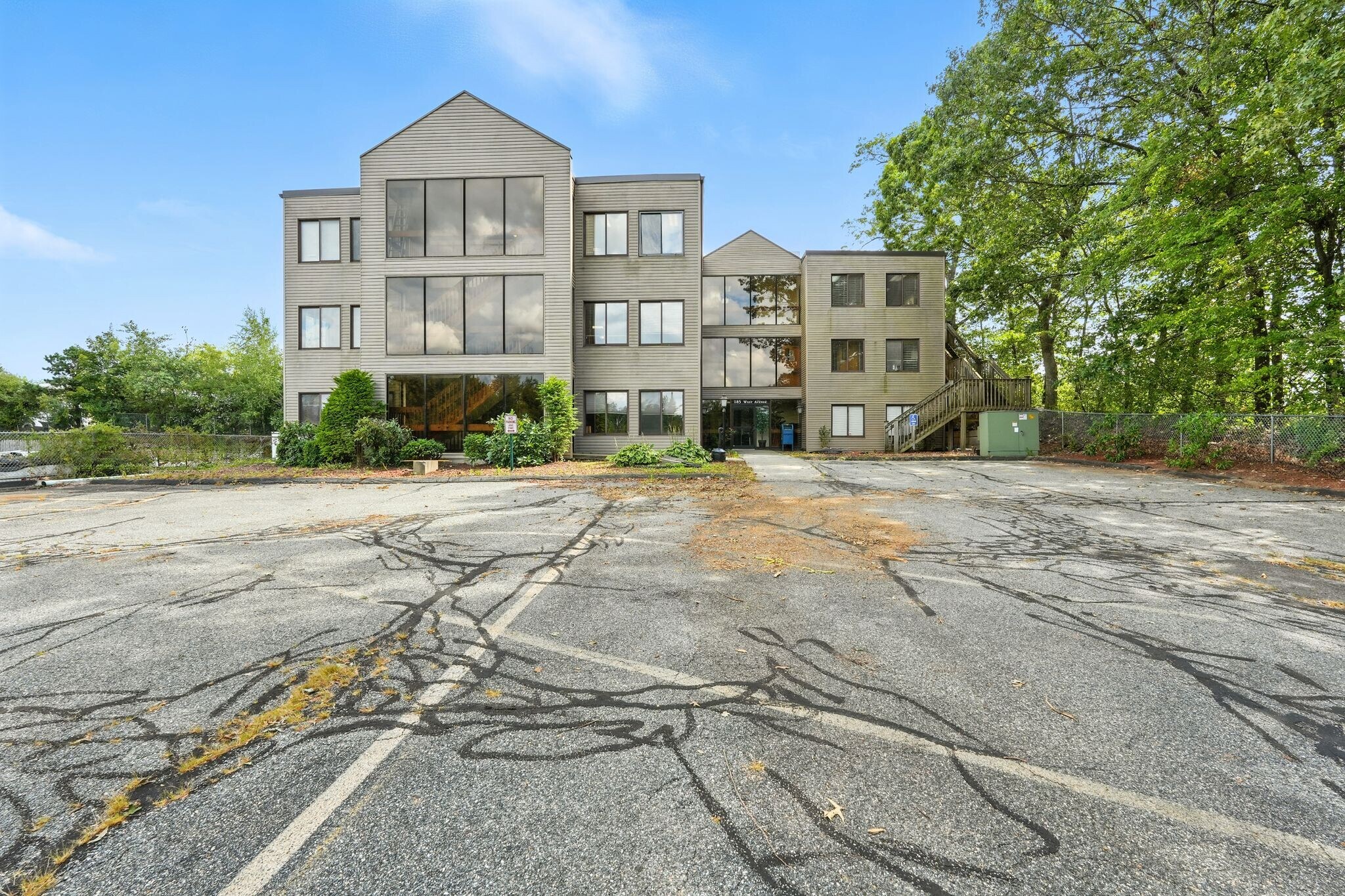 185 West Ave, Ludlow, MA for Sale