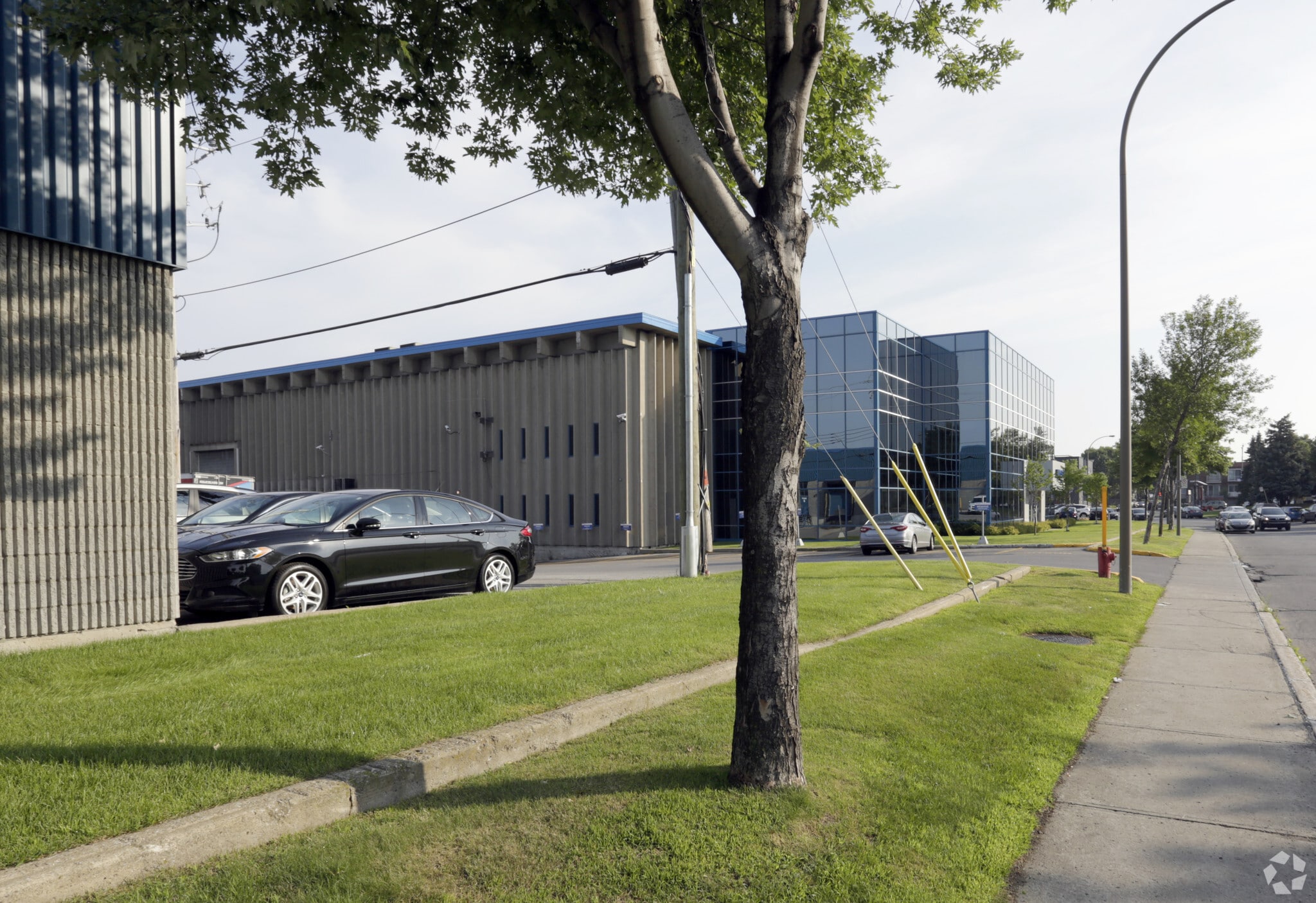 8290 Boul Pie-IX, Montréal, QC for Rent