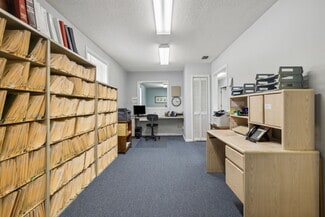 Jacksonville, FL Medical - 2762 Dunn Ave