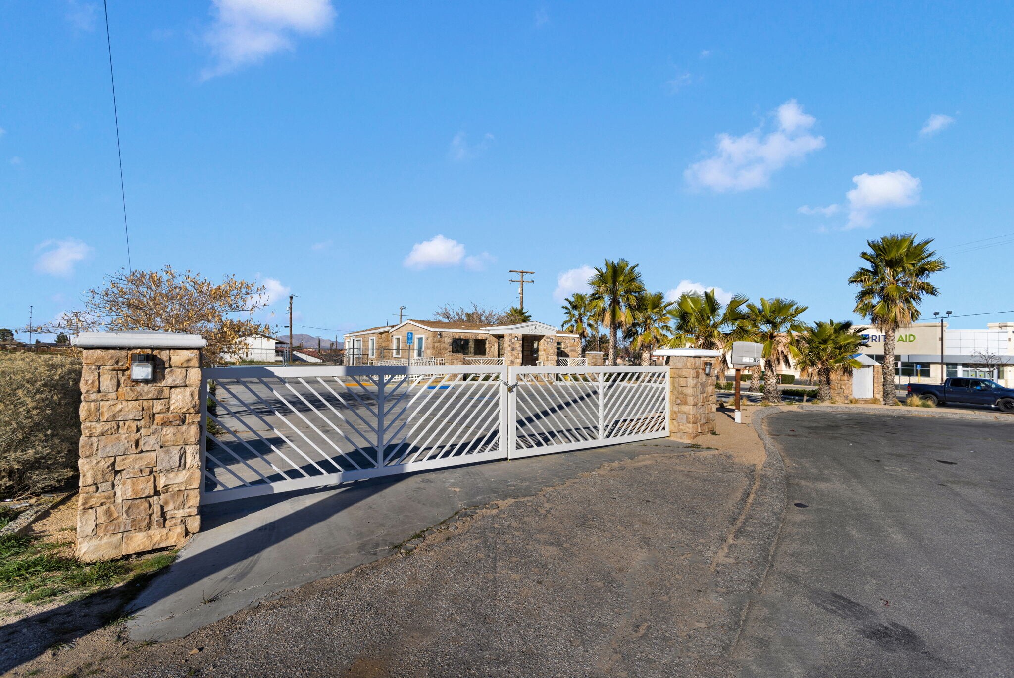 16088 Outer Bear Valley Rd, Victorville, CA for Rent