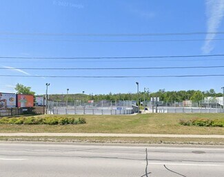 Barrie, ON Commercial - 440 Dunlop St