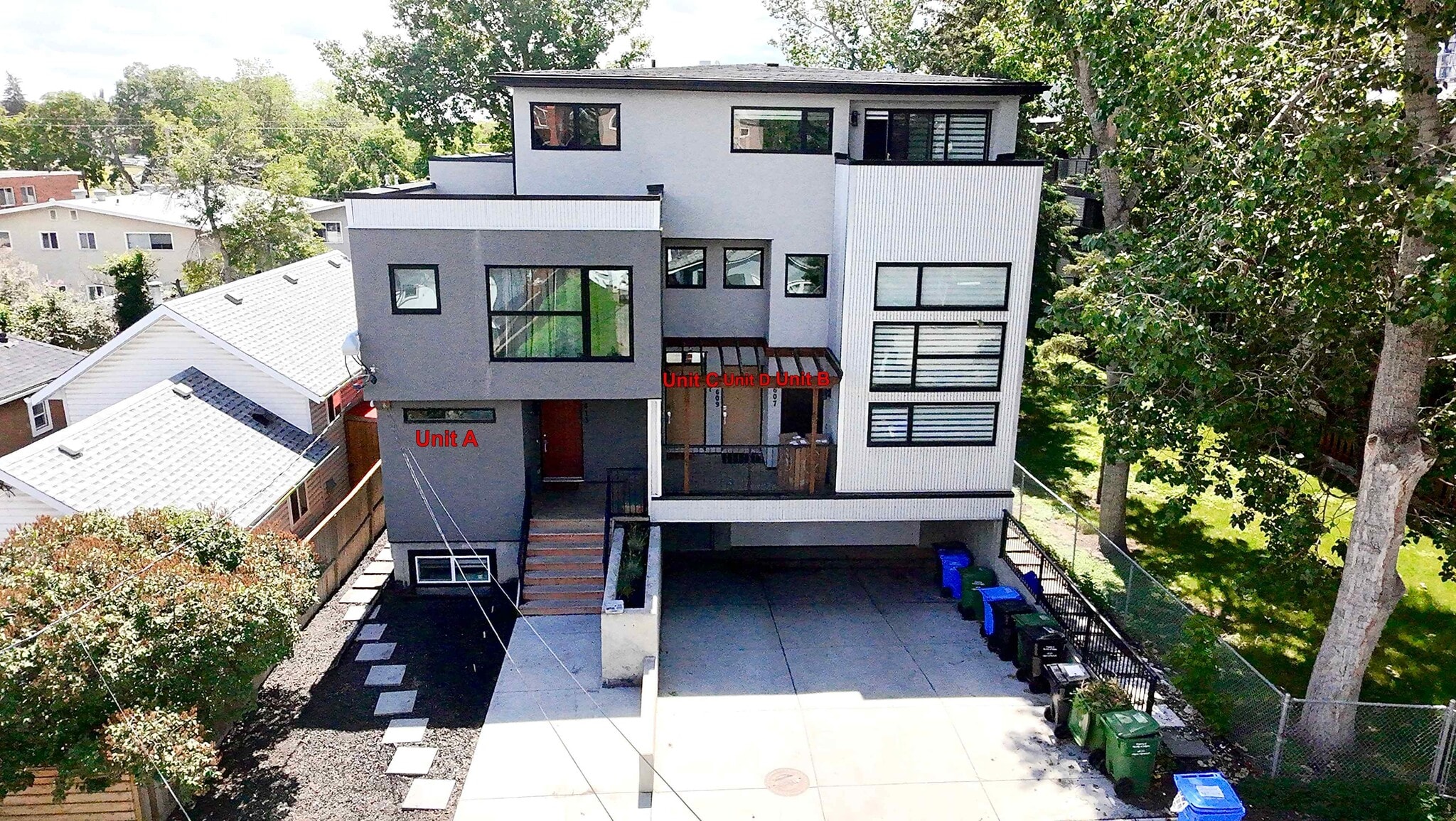 613 3rd Ave NE, Calgary, AB for Sale
