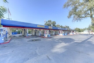 Chicago, IL Car Washes - 2637 E 100th St