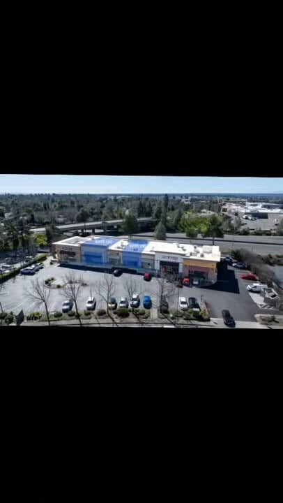 960-961 Dana Dr, Redding, CA for Rent