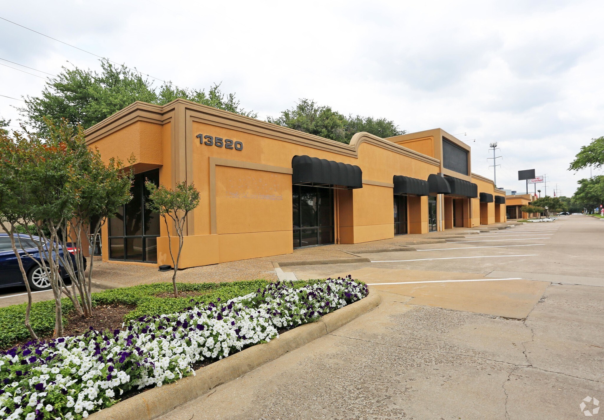 13520 Inwood Rd, Dallas, TX for Rent
