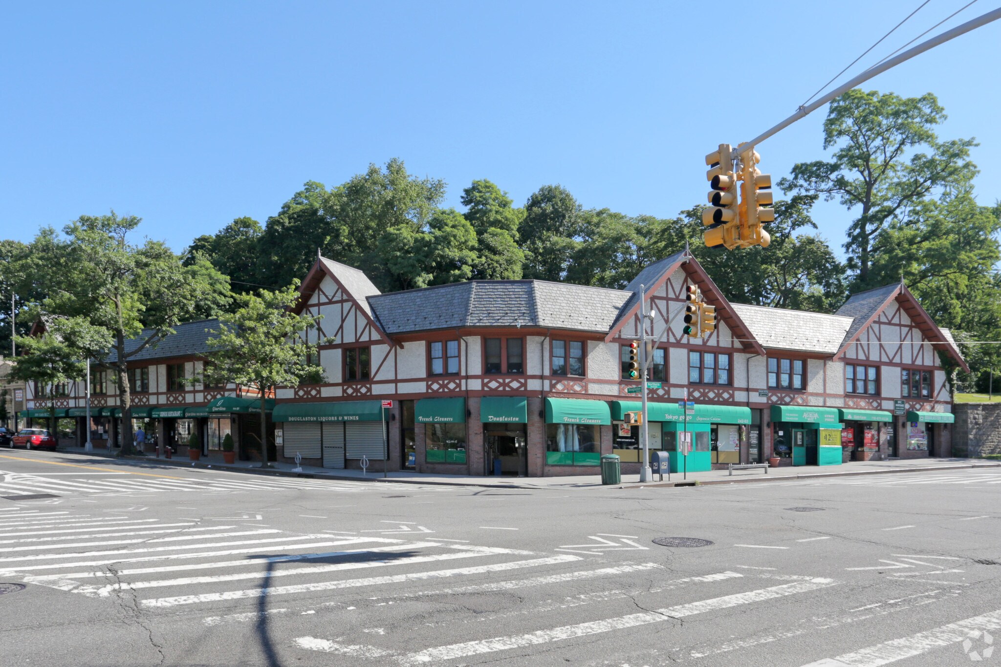 44-29-44-41 Douglaston Pky, Little Neck, NY for Rent