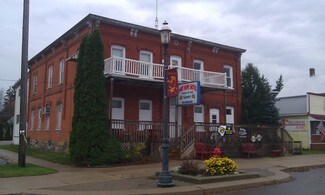4405 Main St  