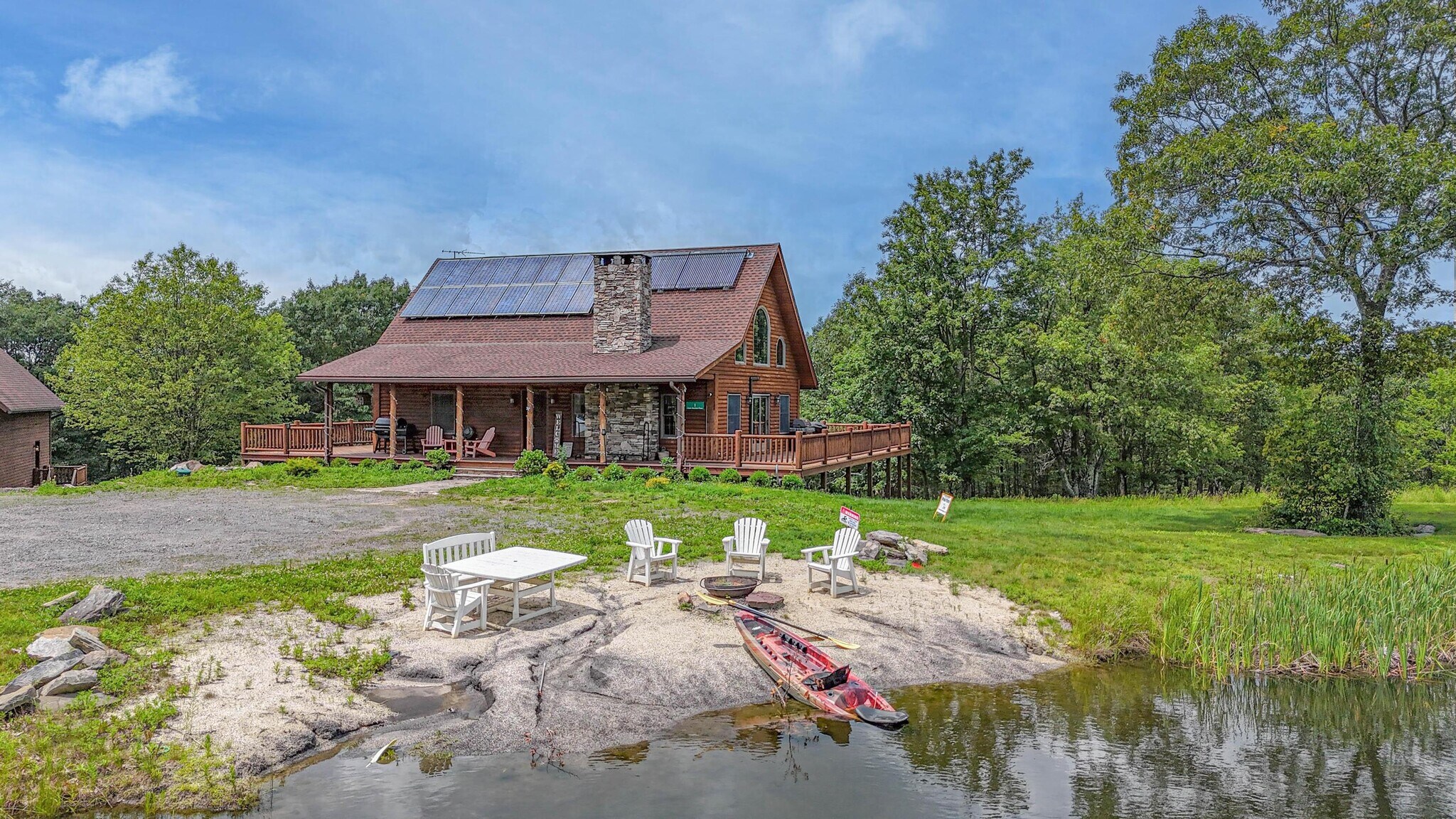1 Green Mountain Pl, Roaring Brook Twp, PA for Sale