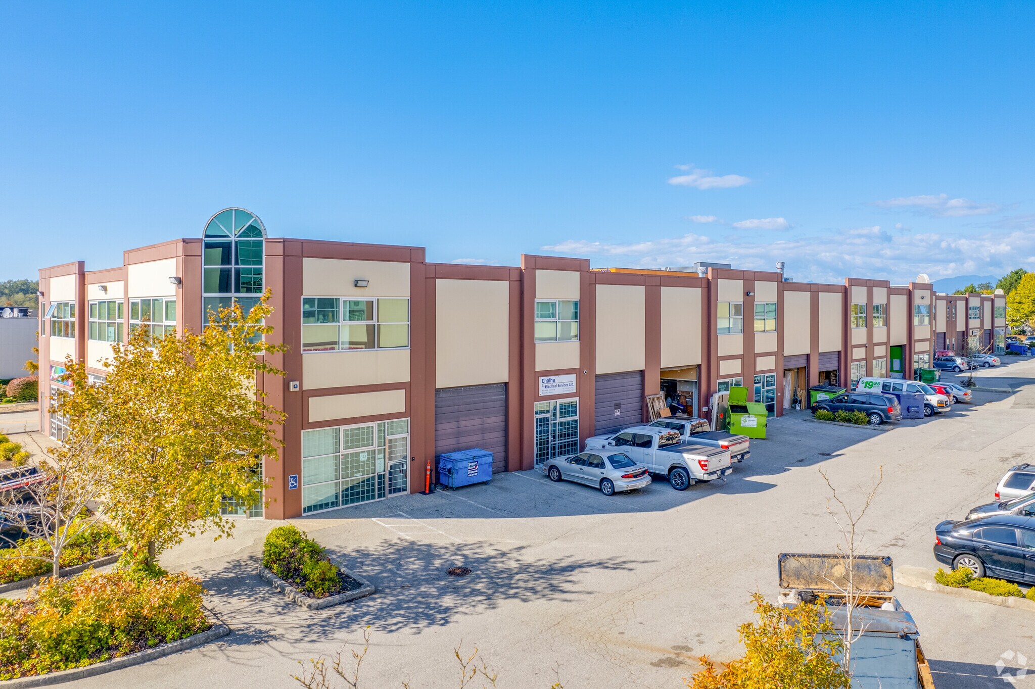 17750 65A Av, Surrey, BC for Sale