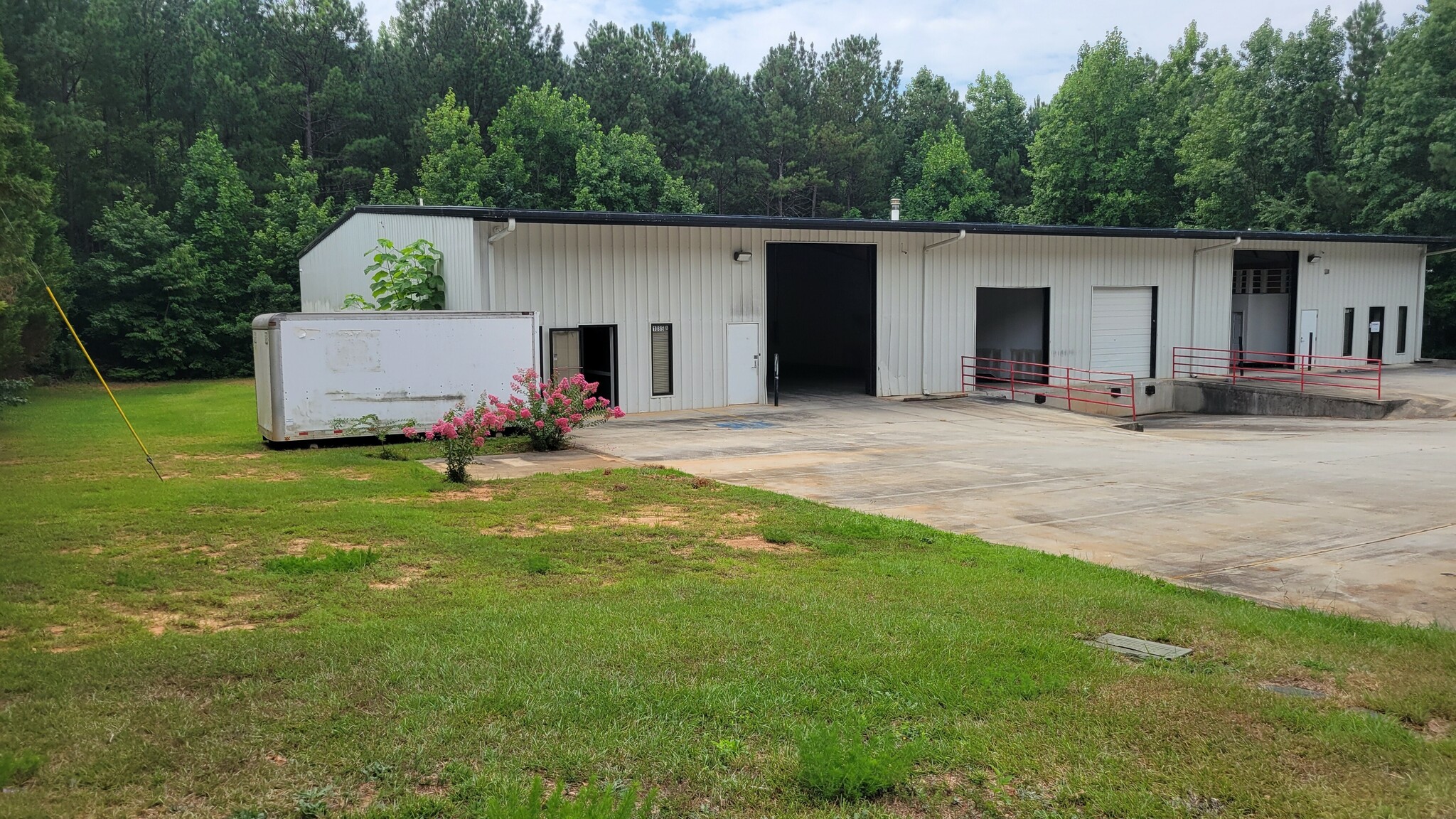 1085 Parkway Industrial Park Dr, Buford, GA for Rent