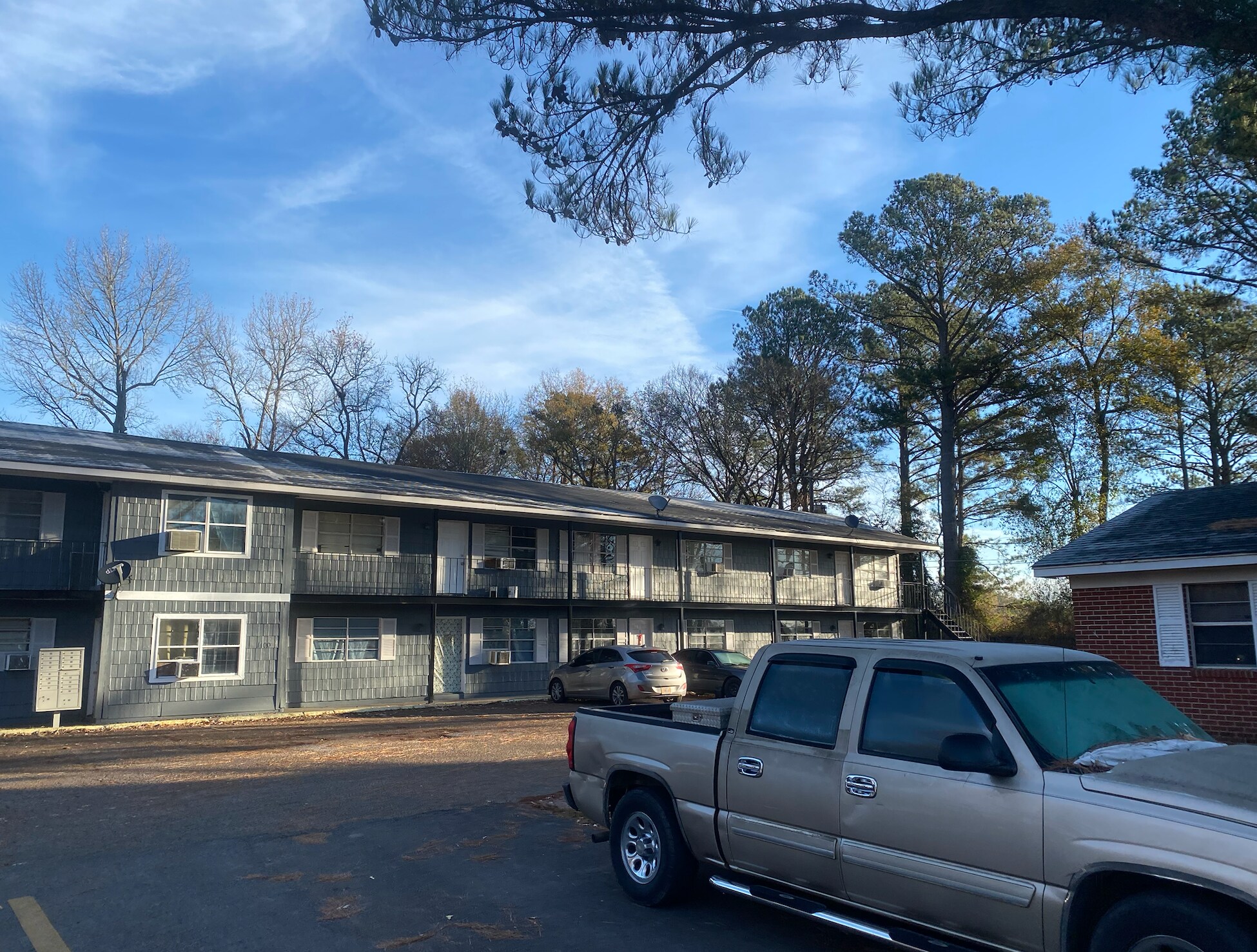 1600 27th St N, Columbus, MS for Sale