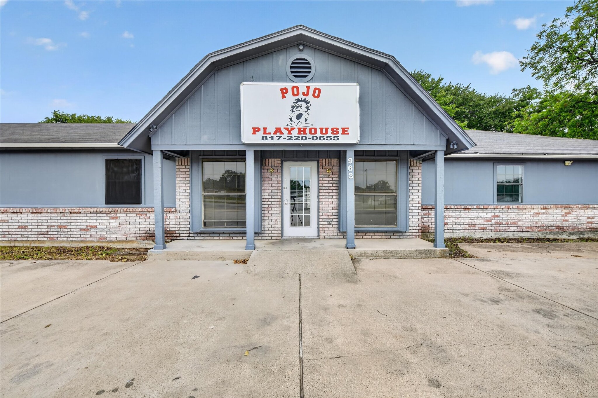 936 E Highway 199, Springtown, TX for Sale