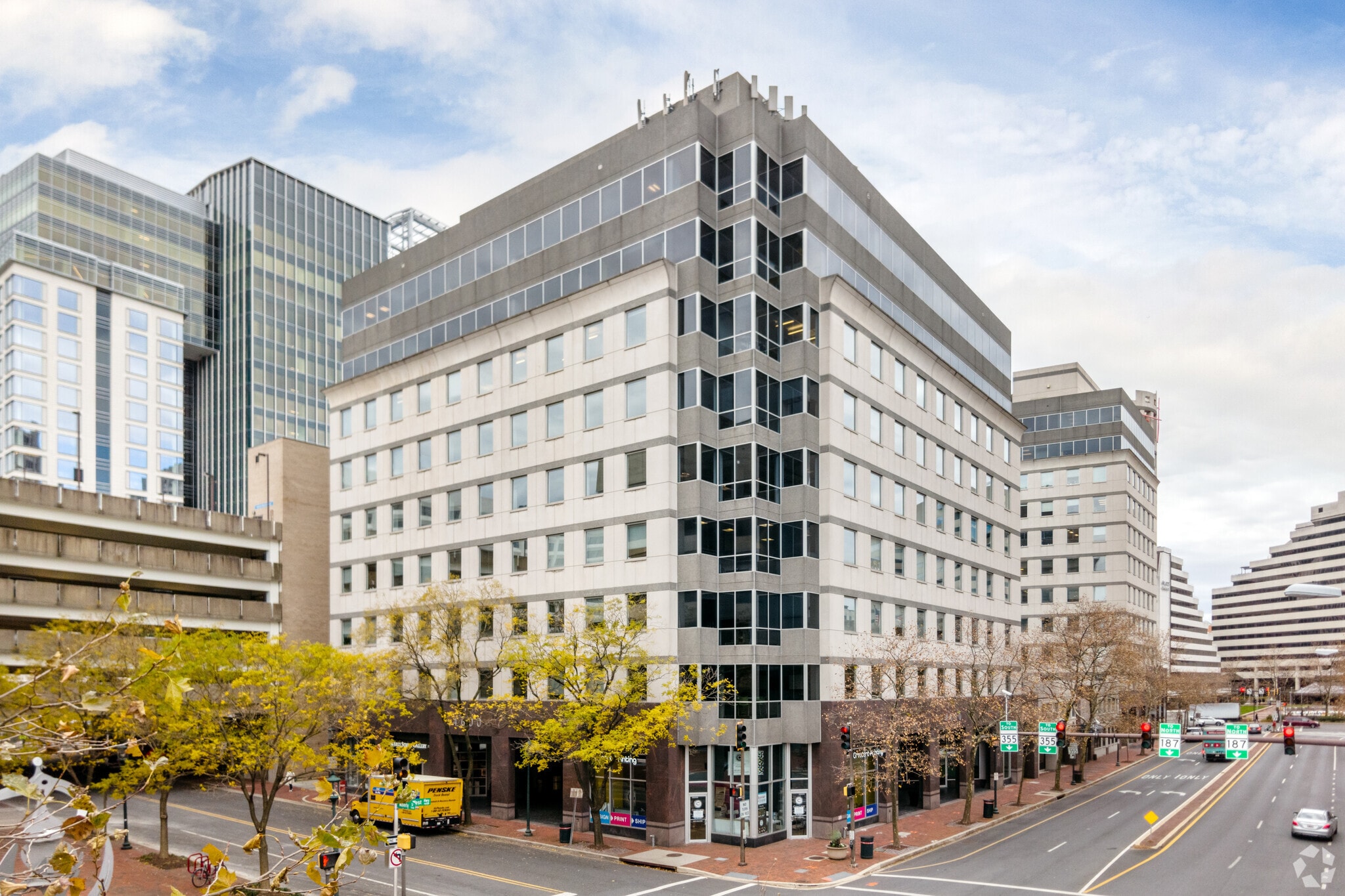4600 East West Hwy, Bethesda, MD for Rent