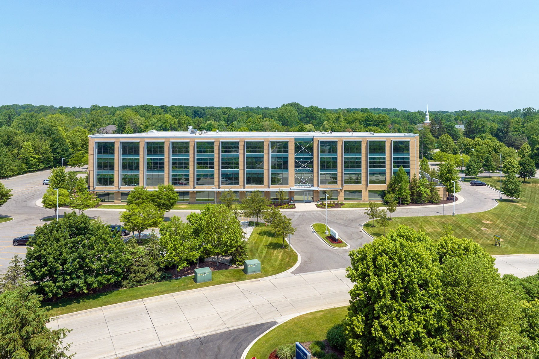 36500 Corporate Dr, Farmington Hills, MI for Rent
