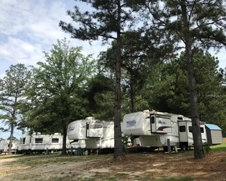 Gladewater, TX Manufactured Housing/Mobile Housing - 115 Private Road 1301 Gladewater, TX Manufactured Housing/Mobile Housing - 115 Private Road 1301