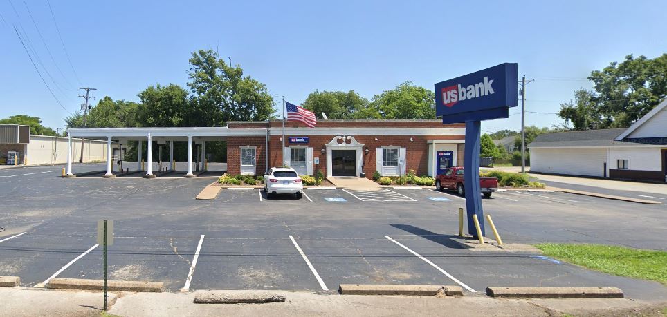 3301 Fort Campbell Blvd, Clarksville, TN for Sale