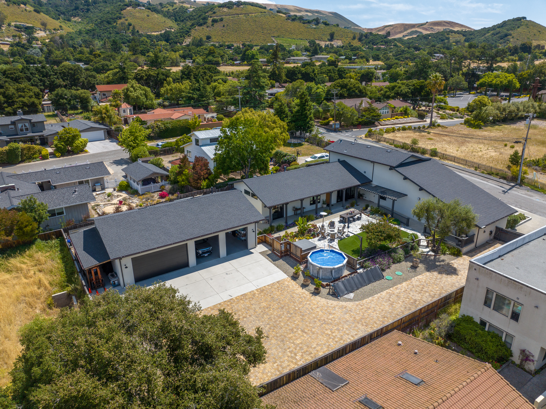 8 El Caminito Rd, Carmel Valley, CA for Sale