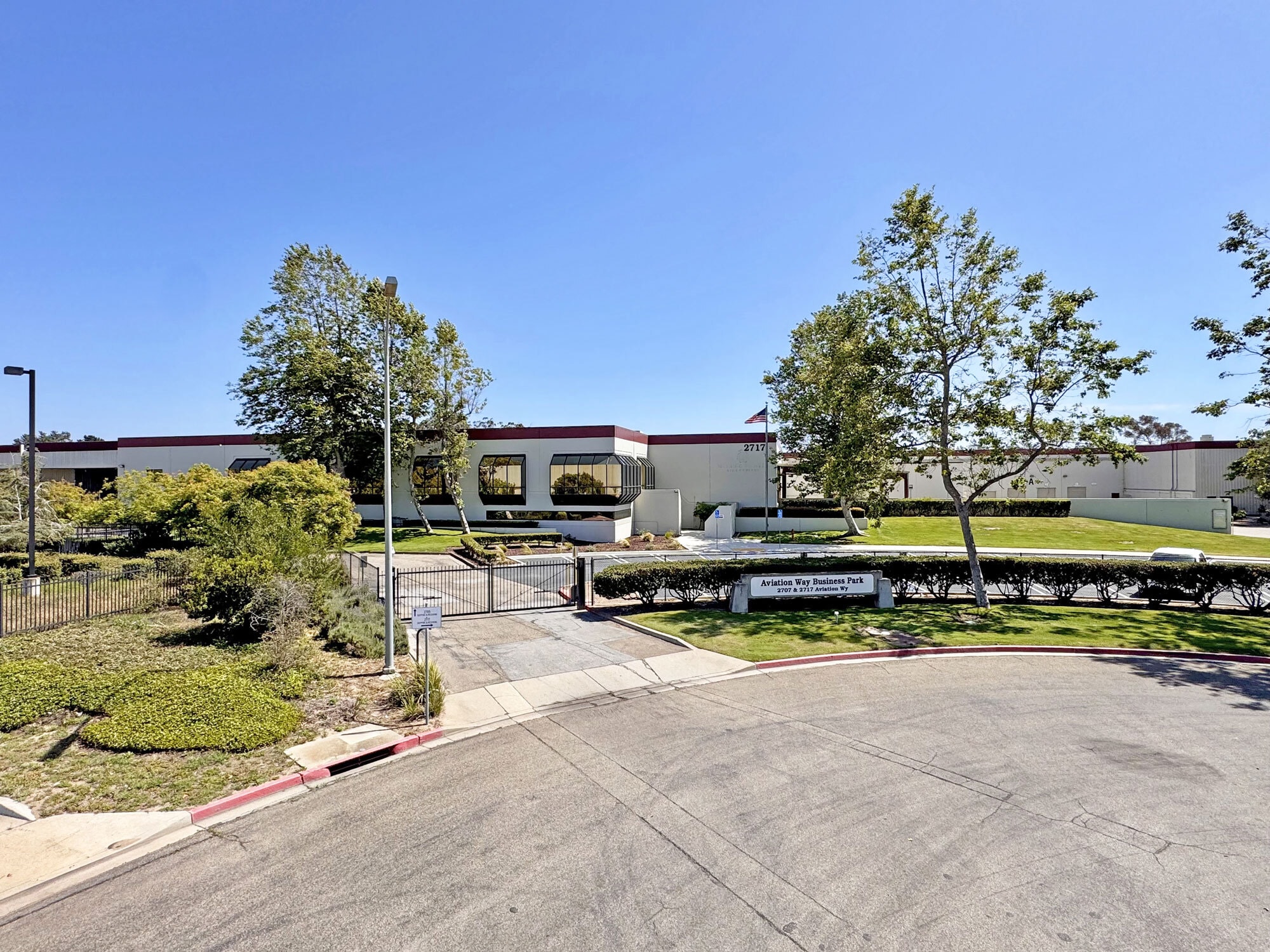 2717 Aviation Way, Santa Maria, CA for Rent