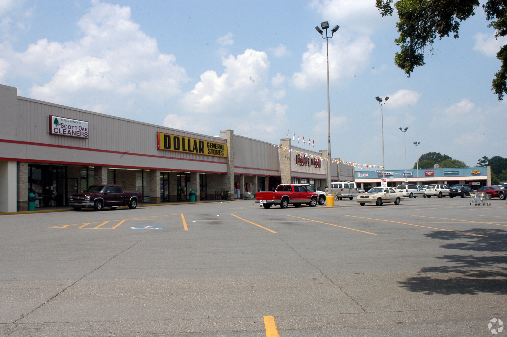 5515-5545 Cameron St, Scott, LA for Sale