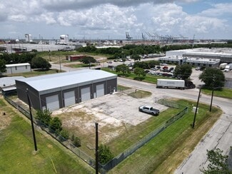 La Porte, TX Industrial - 519 N Broadway St
