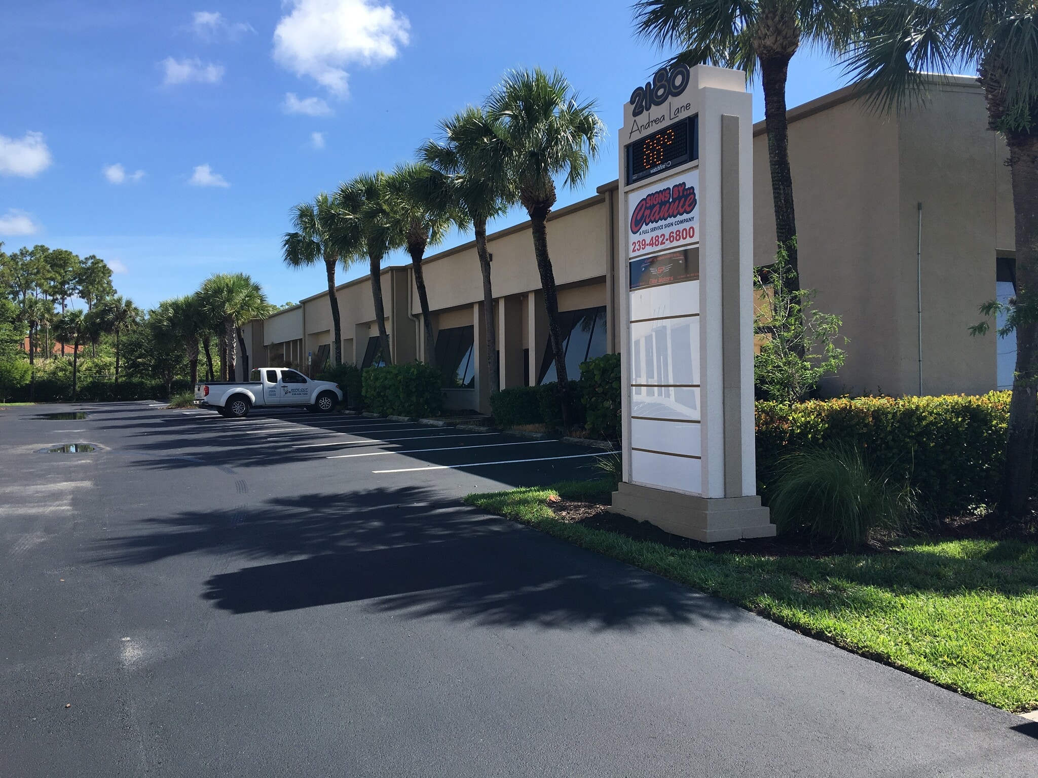 2180 Andrea Ln, Fort Myers, FL for Rent