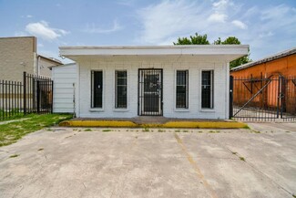 Houston, TX Retail - 1804 N Main St