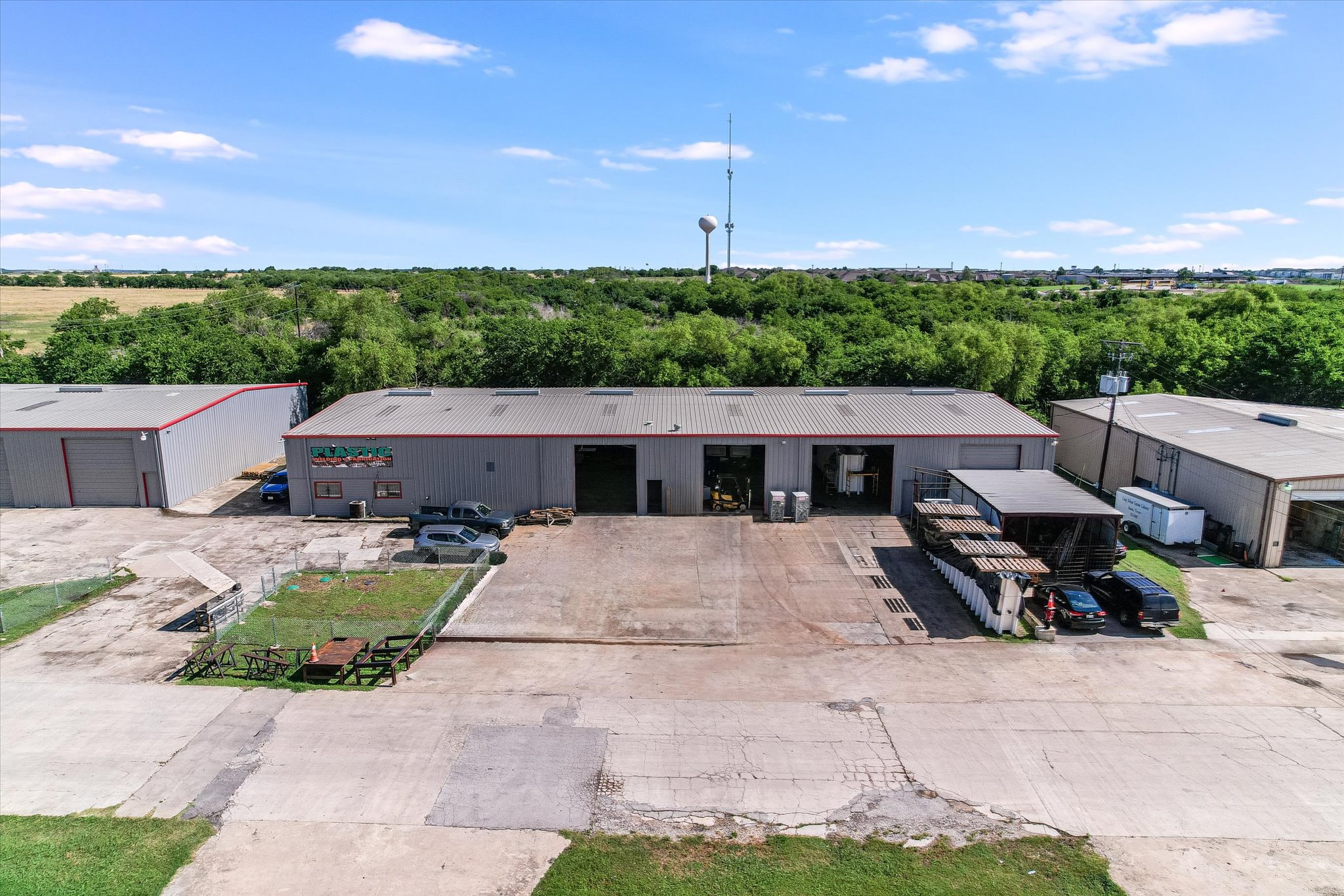 2457 Interstate Park Dr, Buda, TX for Rent