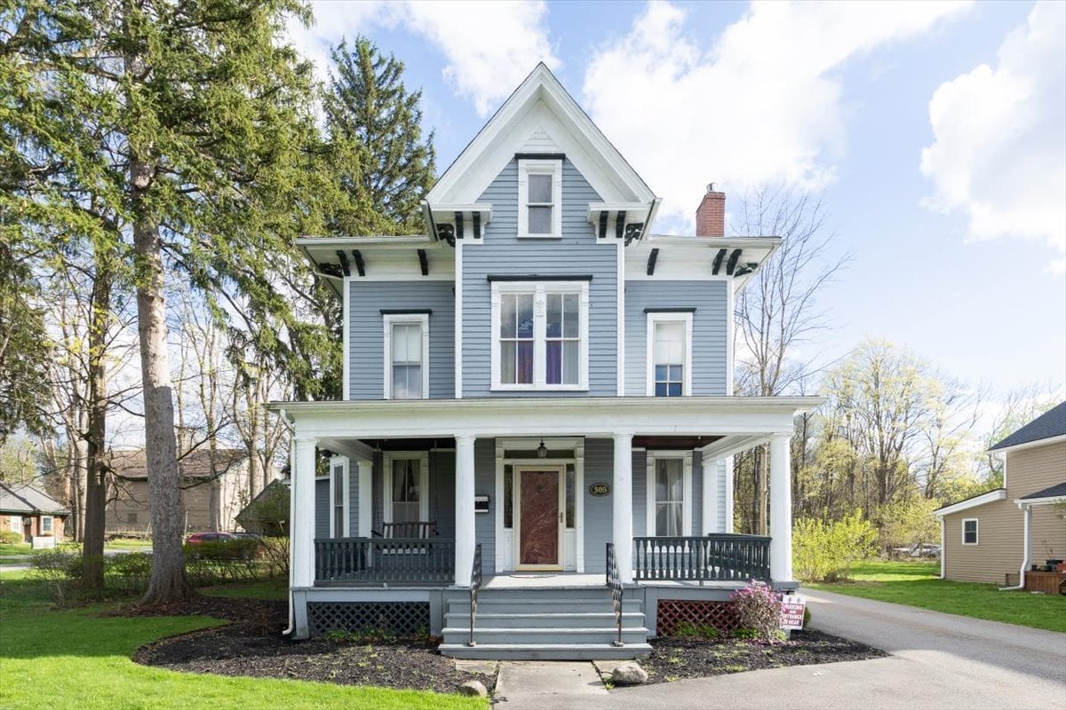 305 Main St, East Aurora, NY for Sale