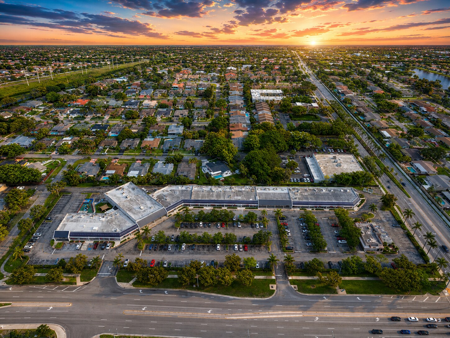 8919-9091 Taft St, Pembroke Pines, FL for Rent