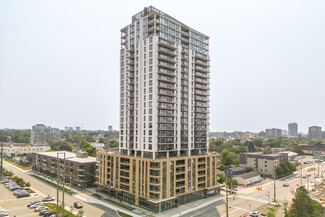 Ottawa, ON Retail - 320 Mcrae Av