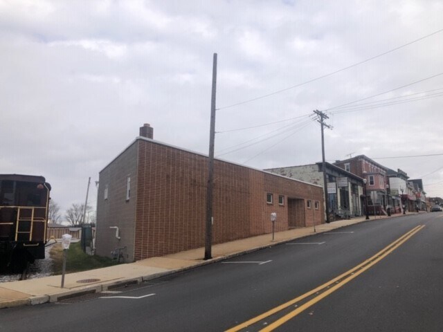 67 N Main St, Red Lion, PA for Sale