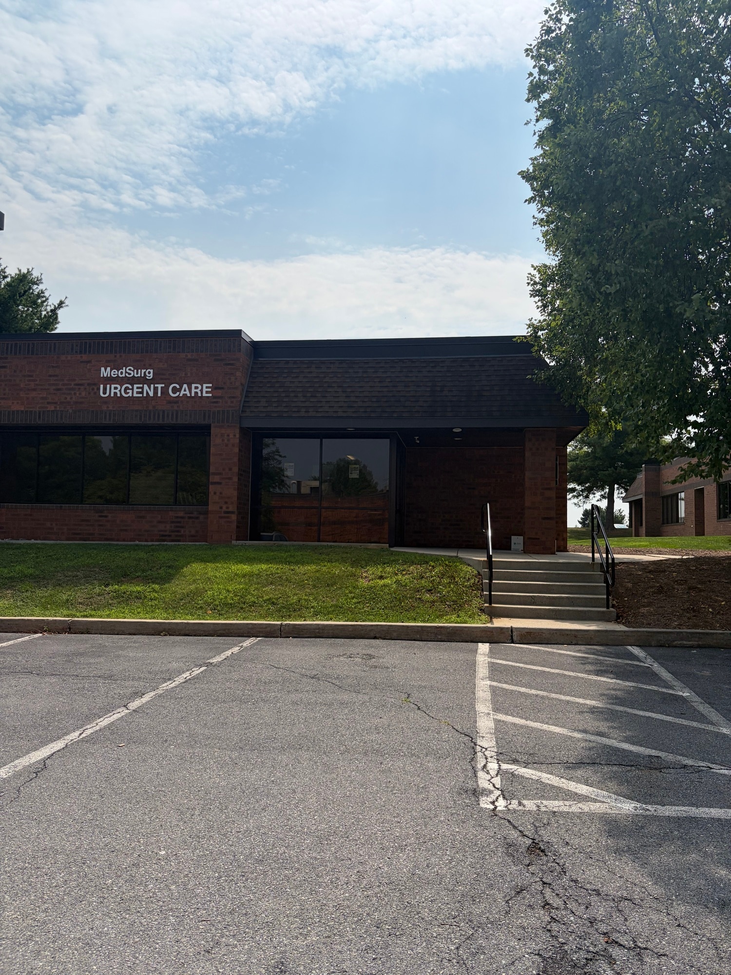 1025 Berkshire Blvd, Wyomissing, PA for Rent