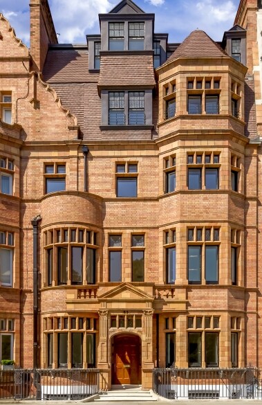 65 Sloane St, London, LND for Rent