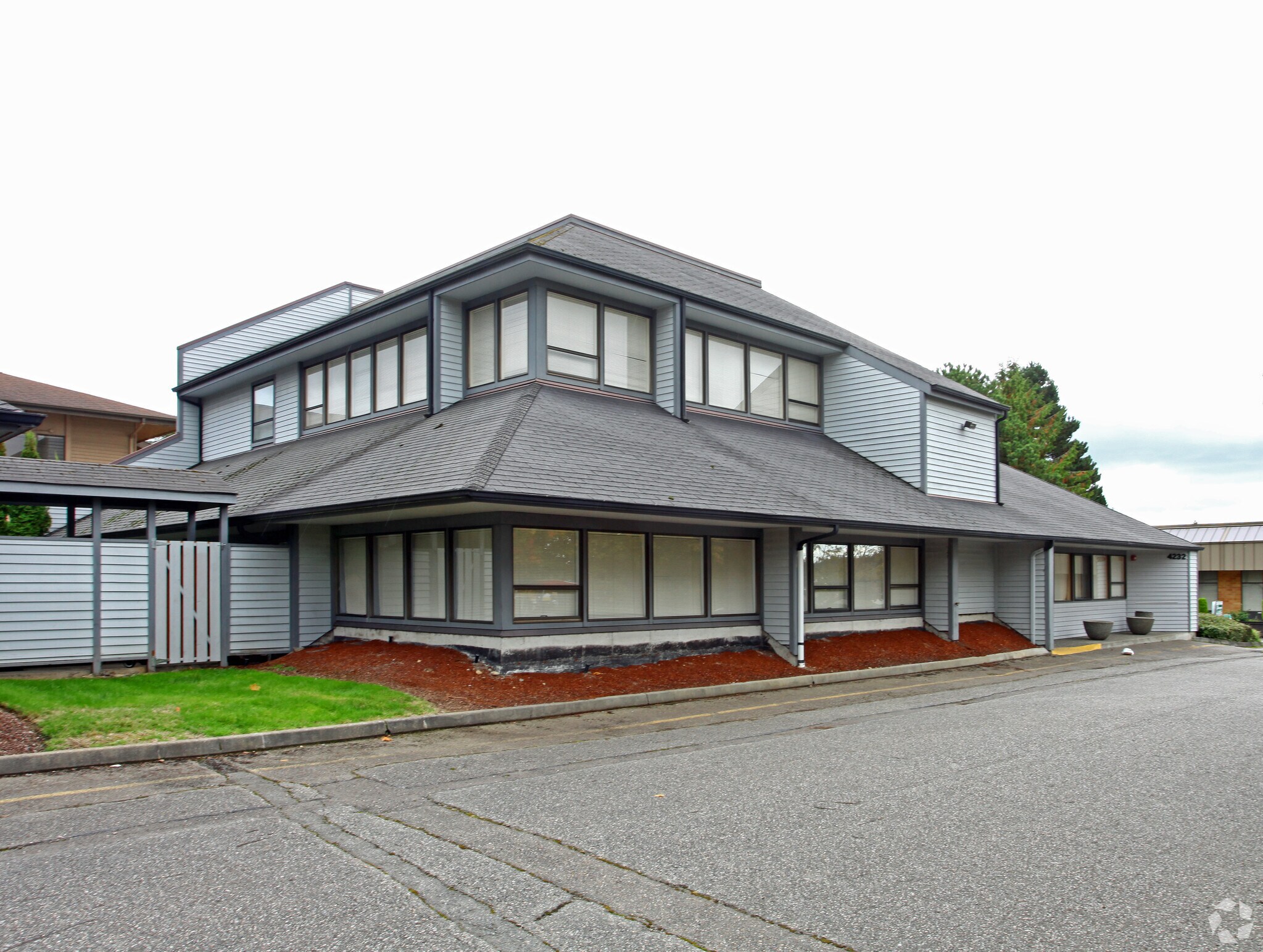 4230 198th St SW, Lynnwood, WA for Rent