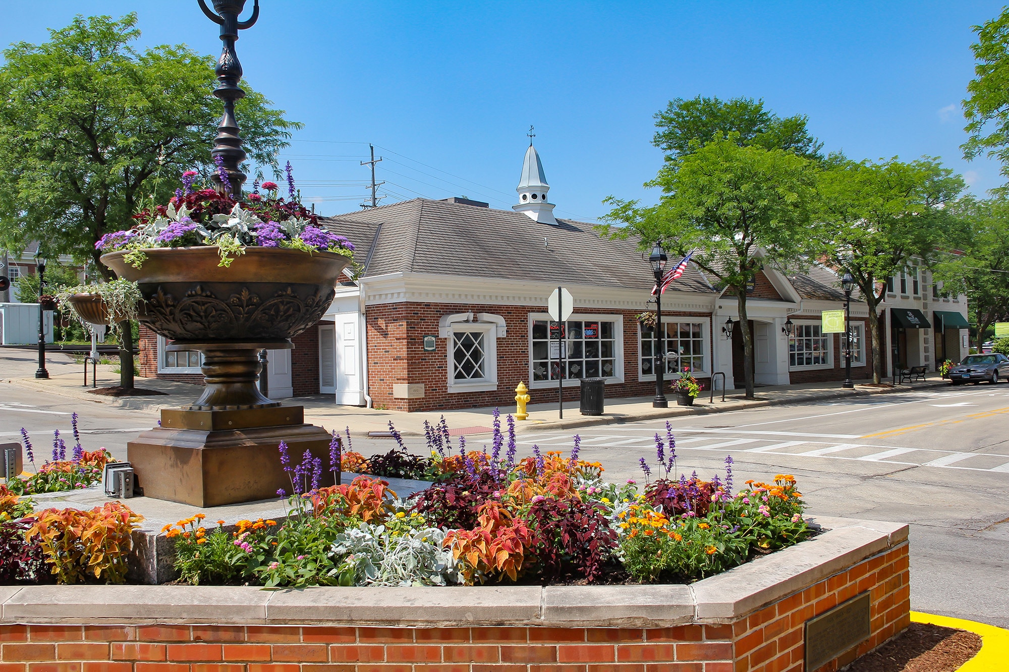 515 Crescent Blvd, Glen Ellyn, IL for Rent