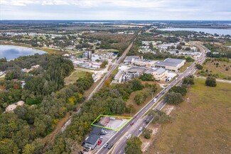 Lake Alfred, FL Storefront Retail/Office - 300 Alfred St E