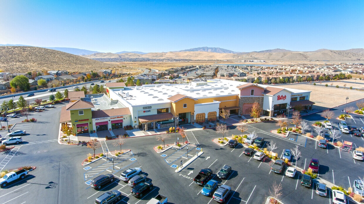 Vista Blvd @ Wingfield Hills Dr, Sparks, NV for Rent