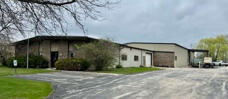 S83W18510 Saturn Dr, Muskego, WI for Sale