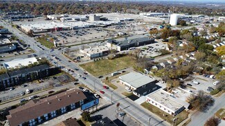 Des Moines, IA Commercial Land - 5701 Douglas Ave Des Moines, IA Commercial Land - 5701 Douglas Ave