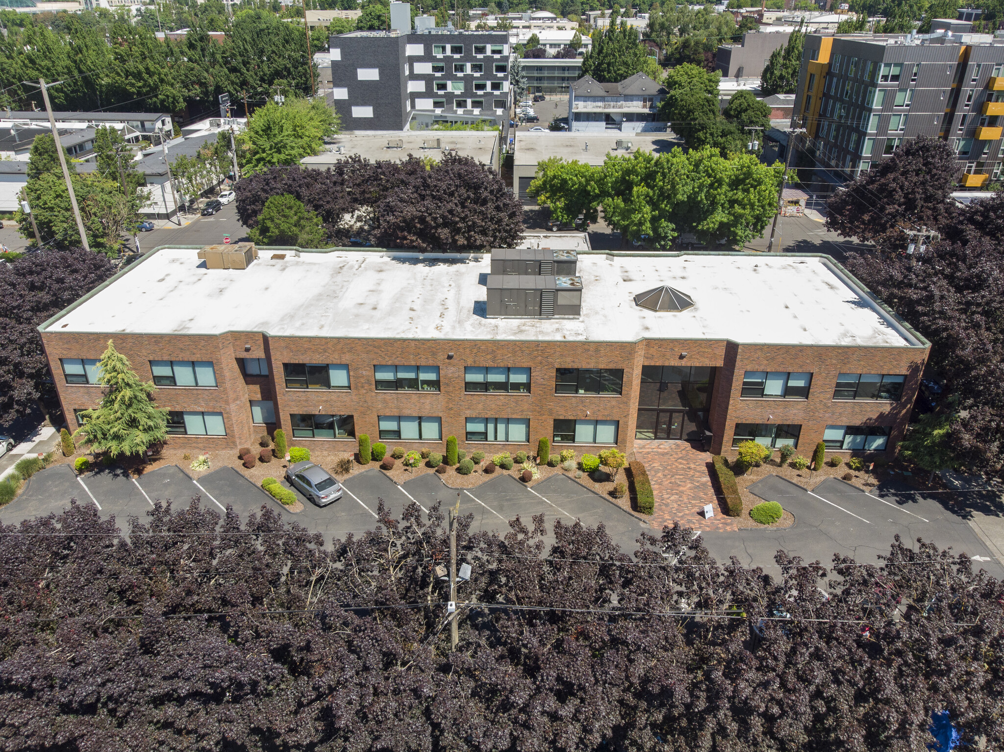 975 SE Sandy Blvd, Portland, OR for Rent