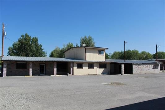 702 S Main St, Yerington, NV for Sale