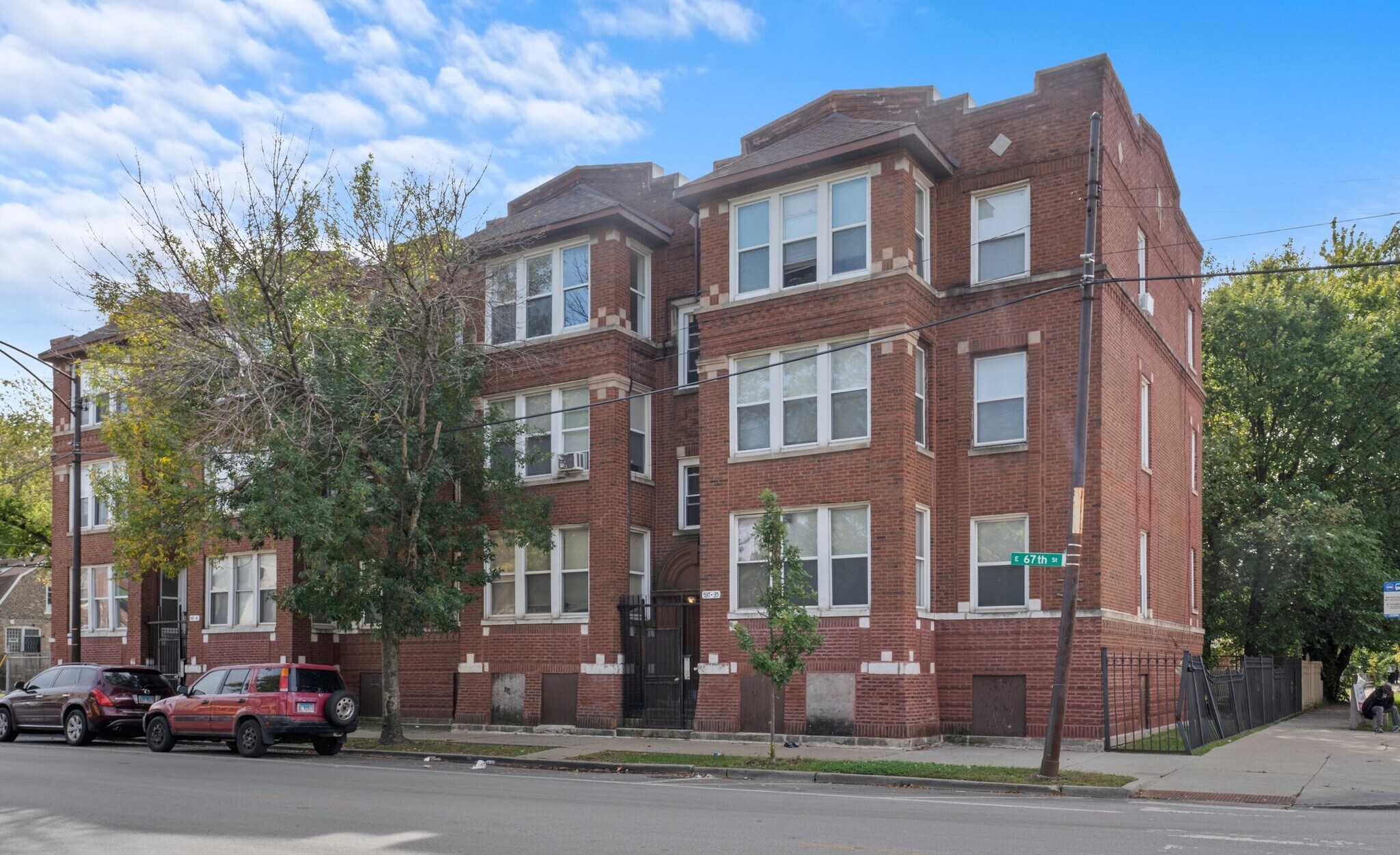 535 E 67th St, Chicago, IL for Sale