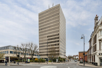 New Malden, LND Office - St Georges Sq