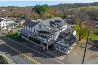 Pittstown, NJ Storefront Retail/Residential - 371 Pittstown Rd