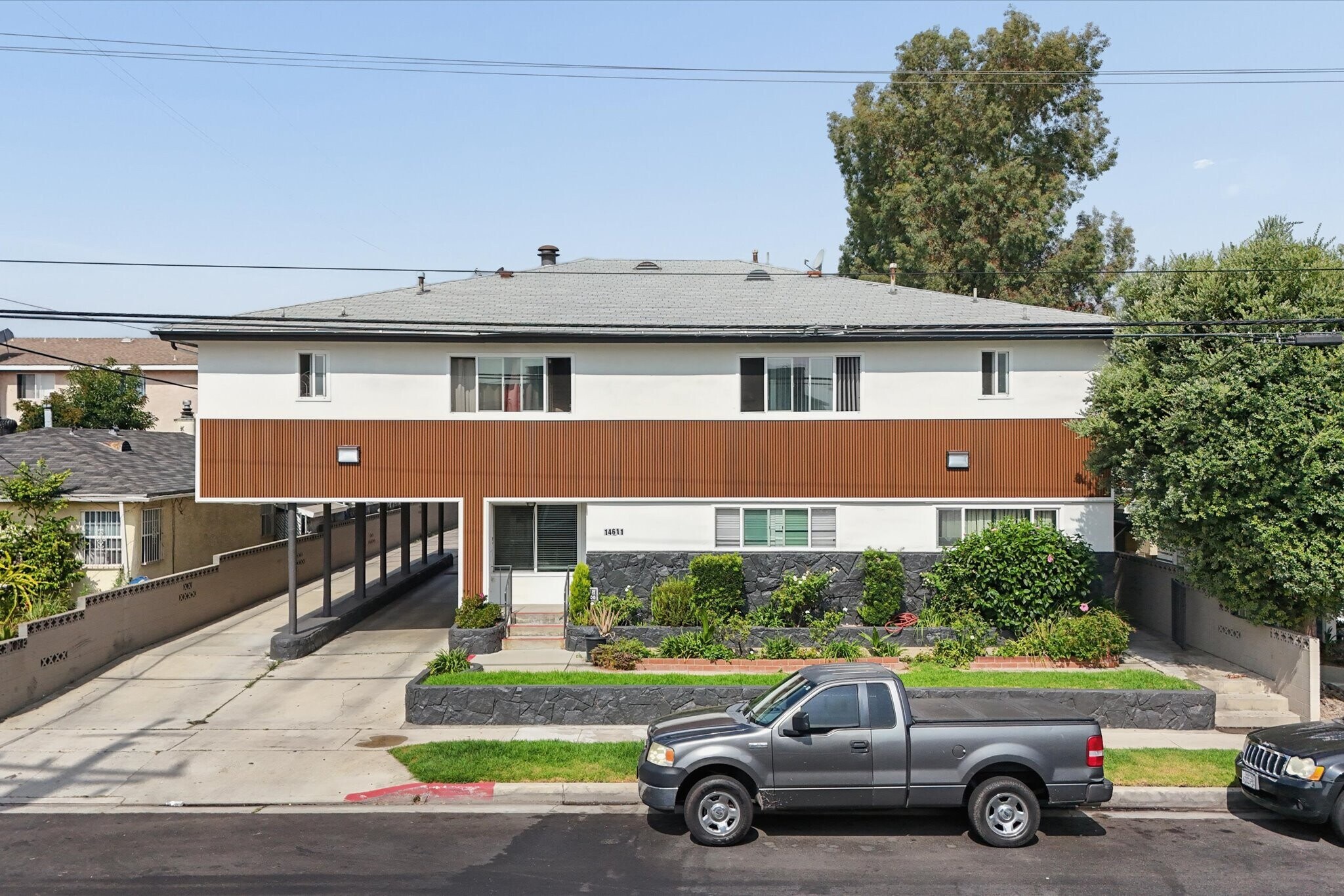14611 Larch Ave, Lawndale, CA for Sale