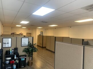 Sunrise, FL Office/Retail - 8455-8471 W Oakland Park Blvd
