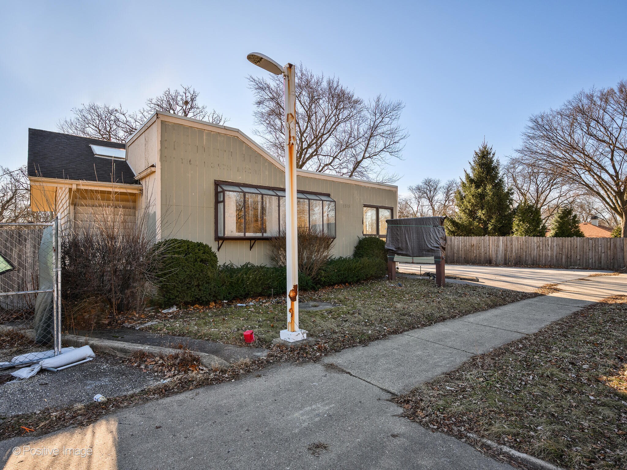 1815 Dundee Rd, Northbrook, IL for Sale