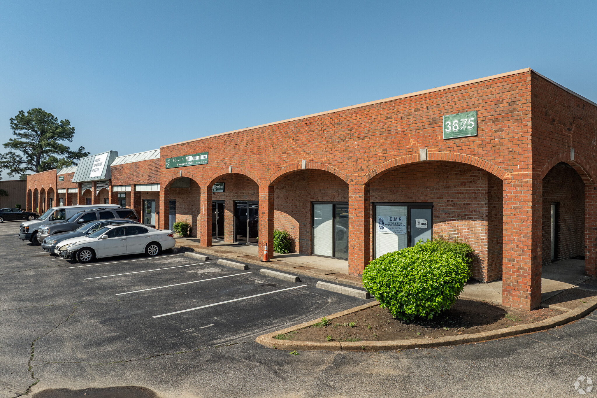 3639 New Getwell Rd, Memphis, TN for Rent