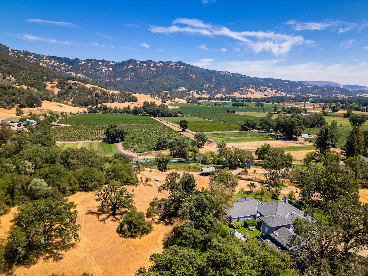 16000 Powerhouse Rd, Potter Valley, CA for Sale