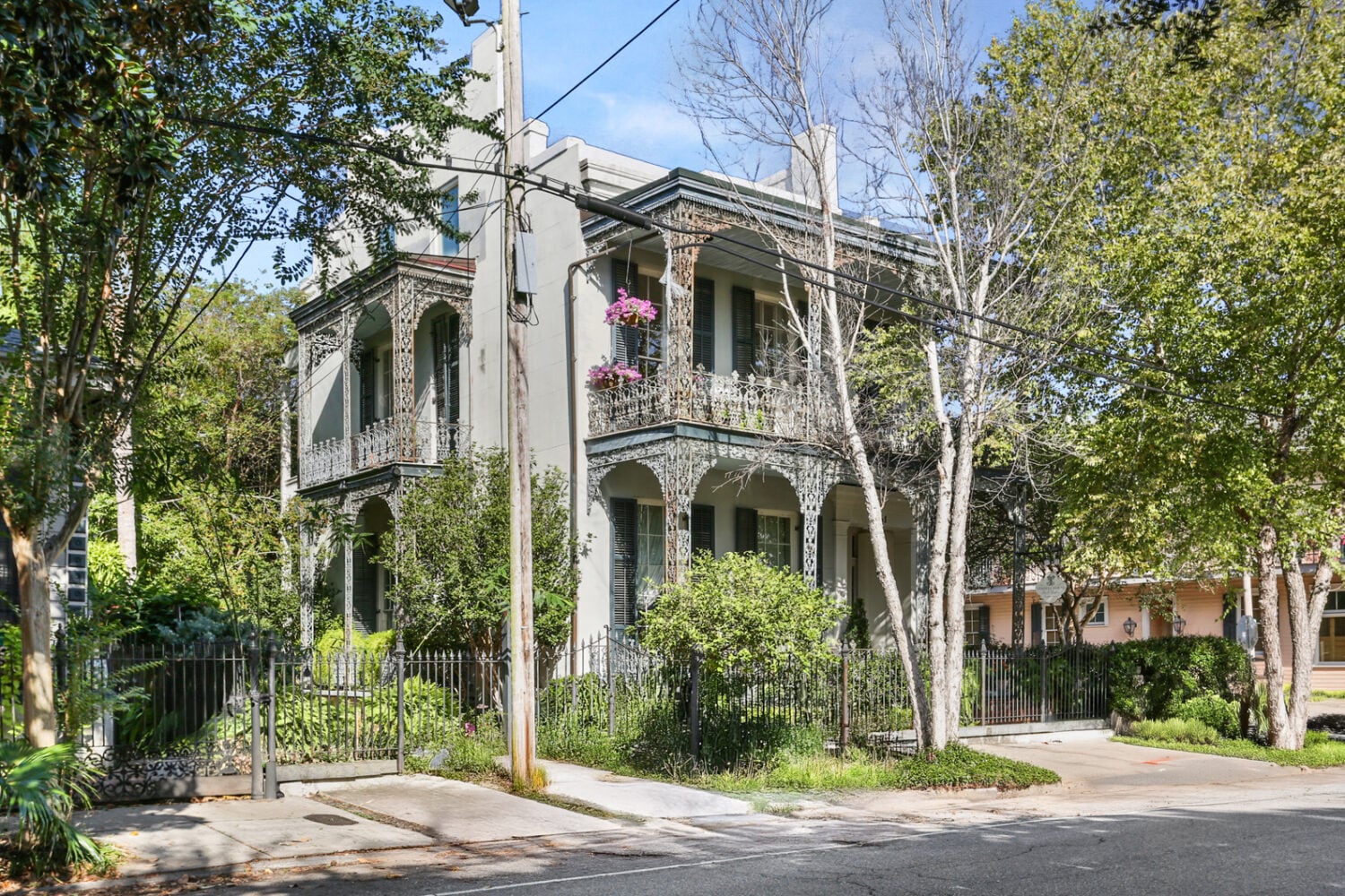 1441 Magazine St, New Orleans, LA for Sale